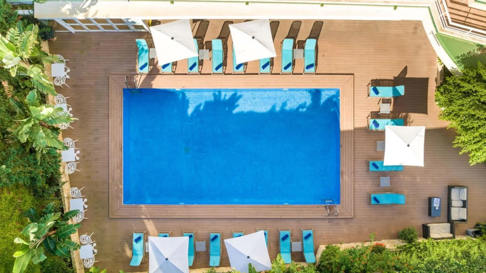 Hotel Agua Beach 